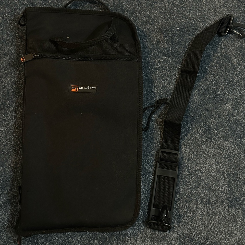 PROTEC drum bag and playing sticks